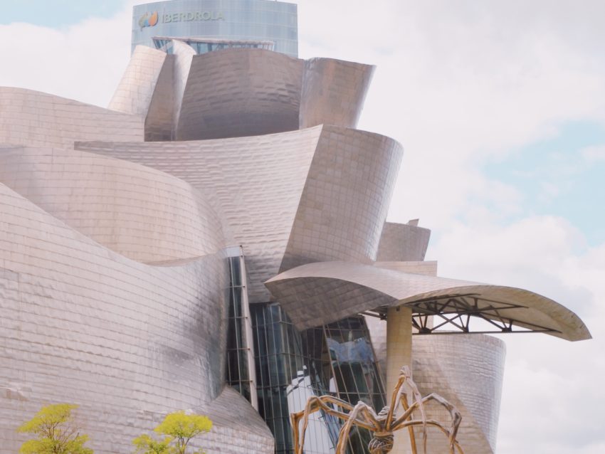 Ruta en barco al Museo Guggenheim Bilbao
